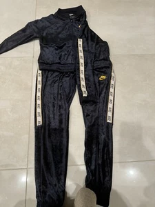 Youth Nike Velour Matching Set - Medium  - Picture 1 of 5