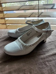 Tip Top Kids Shoes w/Rhinestone Trim First Communion/Wedding Party Size 4 - Picture 1 of 9