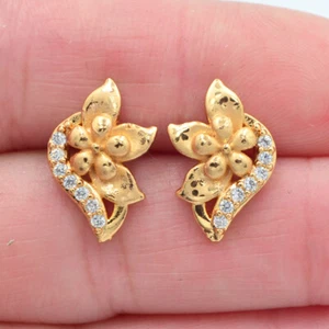 18K Yellow Gold Filled Women Clear Topaz Love Flower Stud Earrings Jewelry - Picture 1 of 2