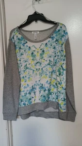 AEROPOSTALE WOMANS PULLOVER SWEATSHIRT LONG SLEEVES FLORAL SIZE XL - Picture 1 of 2