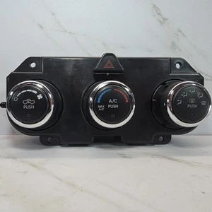 2013-18 Dodge Ram 1500 Climate Temperature Control w/ Rear Defrost 68105021AD - Picture 1 of 9
