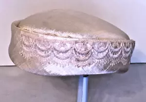 Cappello scatola pillole vintage colore crema anni '50 - Ottime condizioni! - Foto 1 di 8