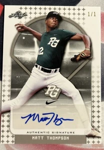 Leaf Perfect Game Matthew Thompson 2018 plata espalda en blanco 1/1 Auto Cubs - Imagen 1 de 3