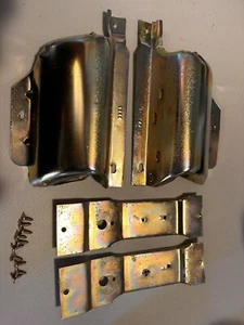 1971-76 Impala Caprice Door Panel Brackets 2dr Or Convertible  - Foto 1 di 6