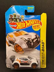 2013 Hot Wheels Off-Road-Road Rally Series FAST 4WD White Variant w/Gold - Picture 1 of 5