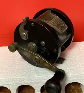 Mulinello vintage anni '30 Montague Cruiser Bait capacità 250 yd made in USA - Foto 1 di 11