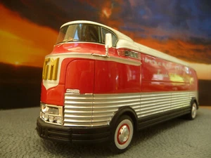 1:43 Neo 1941/1954 GM General Motors Futurliner Parade of Progress in OVP -RAR! - Bild 1 von 24