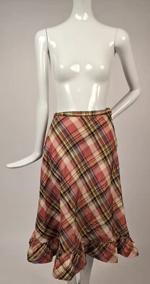 FALDA DE TAFETÁN NÍTIDA A CUADROS DE FINALES DE 1930 CON VOLANTES  Foto 1 de 4