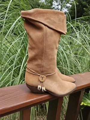 Botas holgadas hasta la rodilla Zodiac para mujer de gamuza de cuero hechas en España tostadas EE. UU. 8 M Foto 1 de 4