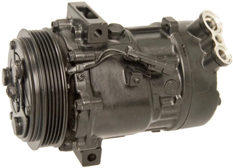 Compressor A/C Four Seasons 97558 para 05-11 Saab 9-3 9-3X - Imagem 1 de 4