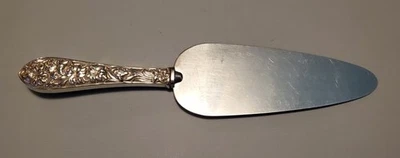 Antiguo servidor de pastel floral Frank Whiting Lily de colección de plata de ley de 9 3/4" Foto 1 de 4