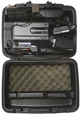 VTG Sears LXI Series VHS Video Camera Recorder in Original Case! - Image 1 of 4