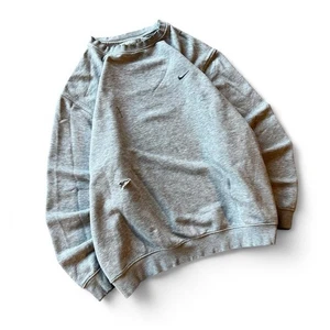 Vintage Y2K Heather Grey Nike Crewneck Gr. XL hat ein Loch wie abgebildet - Bild 1 von 4