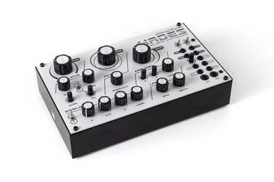 Dreadbox FX Hades Analog Bass Synthesizer *Free Shipping in the USA* - Image 1 of 3