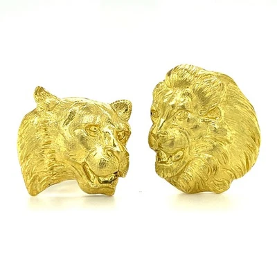 Mario Buccellati 18k Yellow Gold Lion & Lioness Ear Clips 1996 - Image 1 of 4
