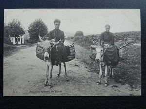France Traders BASQUE Basquaises du Marche - Old Postcard by Giletta - Foto 1 di 2