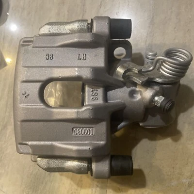 Pinza de freno de disco trasera izquierda NuGeon P/N:19-B2954A Volvo C30,S40,V50,C70. Mazda 3 Foto 1 de 4