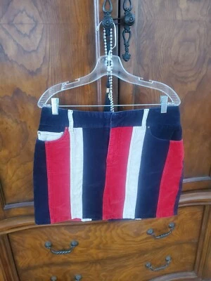 Tommy Hilfiger Falda Pana Rayas Anchas Roja Blanca y Azul Para Mujer Usada Foto 1 de 4
