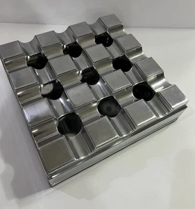 Cenicero Ejecutivo para Puros Aluminio Pesado Metal Rejilla Cuadrada Base de Goma 4 Puros - Imagen 1 de 7