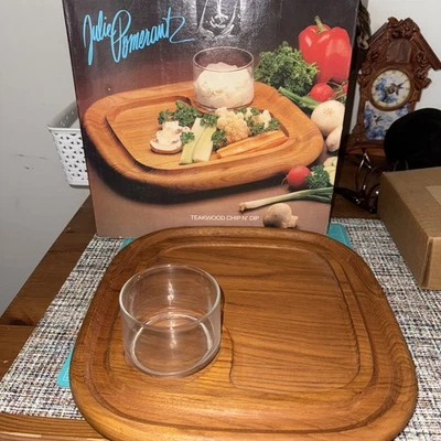 Julie Pomerantz 复古正品柚木芯片 N' Dip 奶酪盘和碗 全新带盒 — 第 1/4 张图片