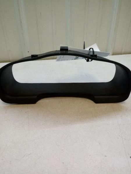 2004 HYUNDAI SANTA FE DASH SPEEDOMETER BEZEL OEM USED TESTED  - Image 1 of 4