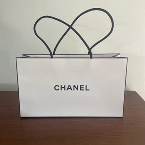 CHANEL Store Shopping Bag - Picture 1 of 2