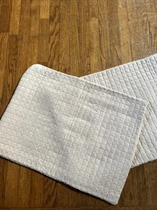 2 Regular pillow case shams Soft Quilted - Picture 1 of 3