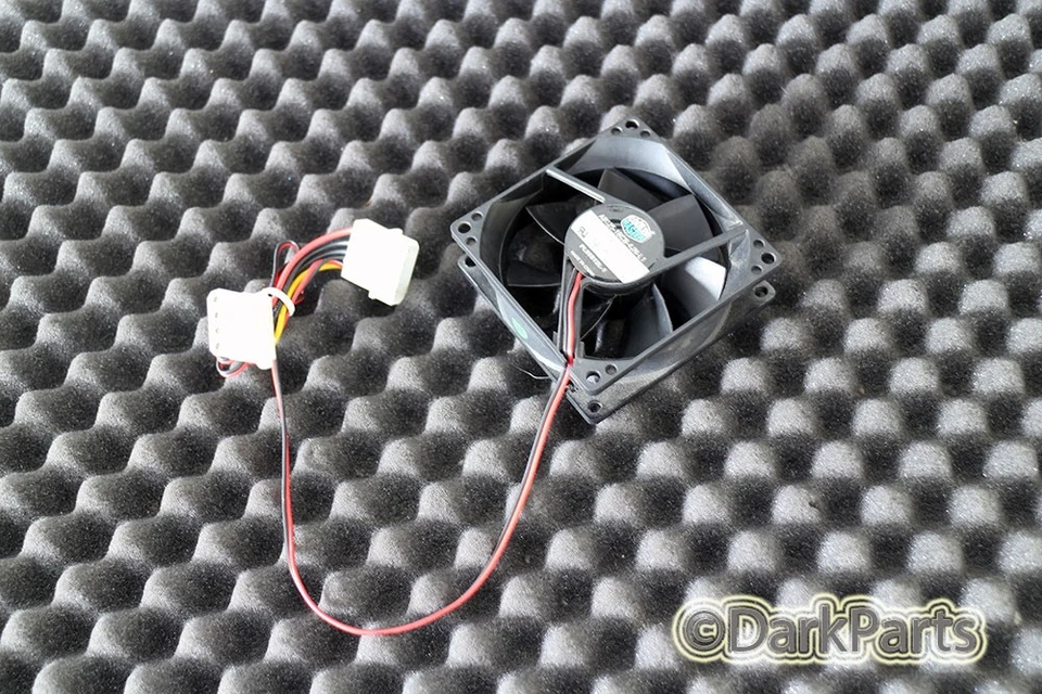 Cooler Master A8025-18CB-4JN-L1 80MM Molex Case Fan 12V 0.06A - Image 1 of 1