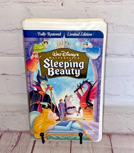 Sleeping Beauty VHS Walt Disney Masterpiece Collection rated G 75minutes - Picture 1 of 7