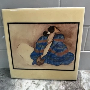 Frau mit blauer Decke - R.C. Gorman 1977, 8"" x 8"" Keramikfliese, gebraucht LN - Bild 1 von 5
