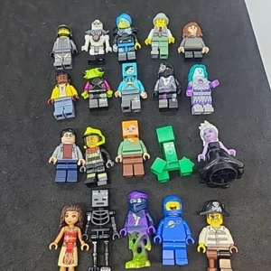 Lego Menge 20 verschiedene Minifiguren #6 - Bild 1 von 3