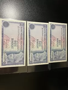 3 pcs au foxing Malaysia Banknote 1972 - Picture 1 of 10