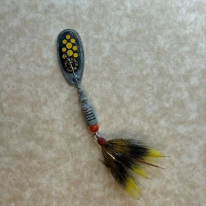 Vintage Mepps Black Fury Fishing Spinner With Yellow Dots & Feathers - Picture 1 of 1