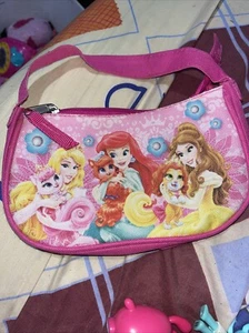 DISNEY PRINCESS HANDBAG W/ZIPPER CLOSER - Picture 1 of 1