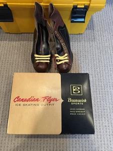 Vintage BLACK and BROWN Leather Hockey Ice Skates Canadian Flyer Size 8 - Picture 1 of 6