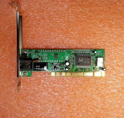 Realtek RTL8139D 10/100 Mbps NIC Network Interface Card [PCI] Tarjeta de red - Bild 1 von 2