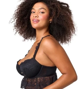 Lightly Padded Flowy Longline bra Size 38D Black New With Tags - Picture 1 of 4
