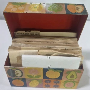 Vtg MCM Metal Hallmark Recipe Box w/ Hand Written/Clippings Tennessee Recipes - Picture 1 of 9