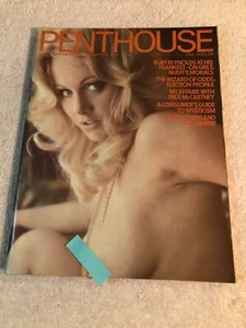 4017 Penthouse Magazine November 1972 Has Centerfold, Burt Reynolds interview - Picture 1 of 2