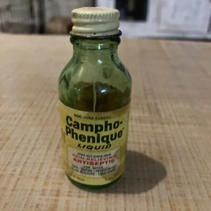 Vintage Campho-Phenique Liquid Bottle (Empty) 1 oz. Green Glass Tin Lid - Picture 1 of 7