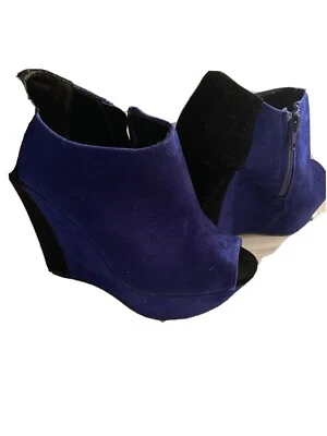 Tacones Qupid azules y negros Foto 1 de 4