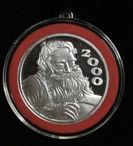 2000 Merry Christmas 1 Oz Silver Round .999 W/Ornament Case Guaranteed - Picture 1 of 2