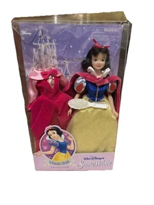 Walt Disney's Snow White Classic Doll Collection Princess Theme Park Edition - Picture 1 of 5