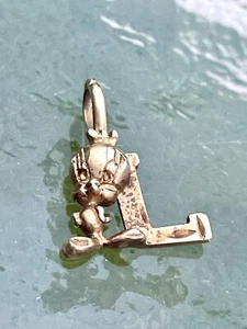 Colgante con dije de pájaro piolín oro 10k de colección - 1995 WB- L es para amor dije inicial - Imagen 1 de 6