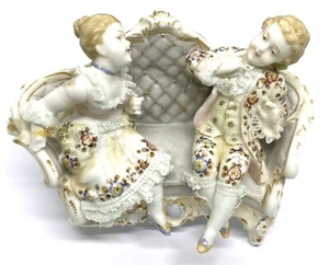 Antique Meissen Porcelain Man women Porcelain Figutine 5.3/4 x 3.1/4 x 3.3/4” - Picture 1 of 12