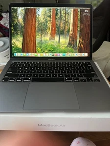 2020 Apple Macbook air i3 8GB Ram 256GB SSd Storage - Afbeelding 1 van 11