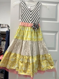 Giggle Moon Dress Size 8 Chevron Gray Yellow Tulle Layered - Picture 1 of 4