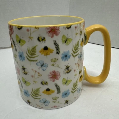 Taza de café floral Bella 10 Strawberry Street 14 oz flores coloridas Foto 1 de 4