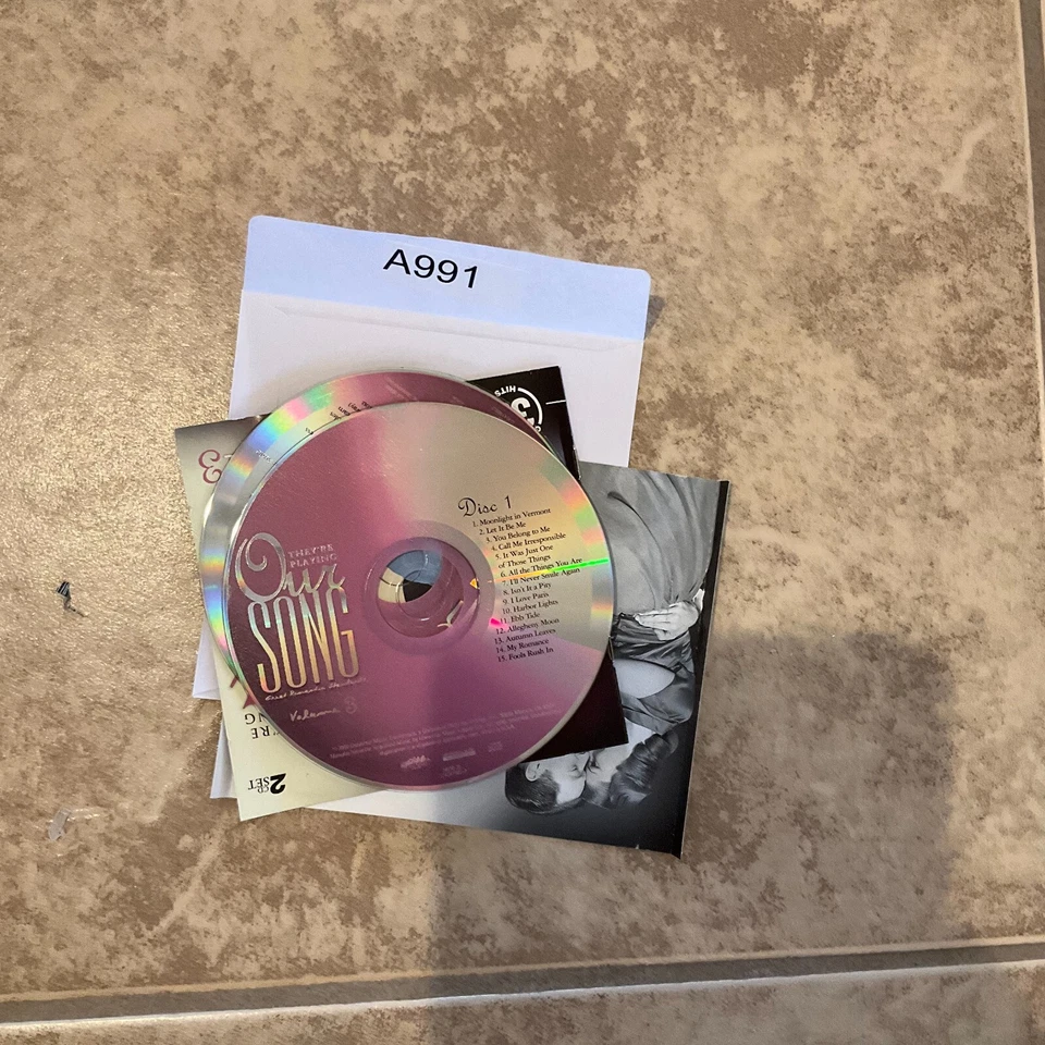 They're Playing Our Song Volume 3  CD No Case No Tracking #A991 Foto 1 de 1