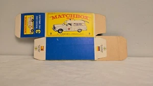 Matchbox LESNEY MERCEDES BENZ BINZ AMBULANCE NO. 3 EMPTY ORIGINAL BOX - Picture 1 of 4